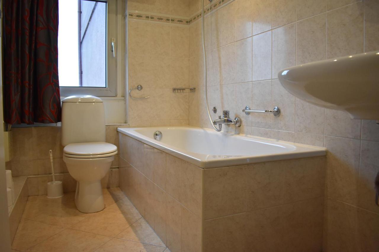 Hotel Atlanta Валкенбург Экстерьер фото